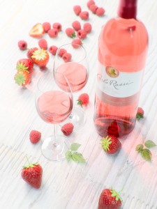 Alcohol_Wine-Rose-1_render-1_LM.jpg